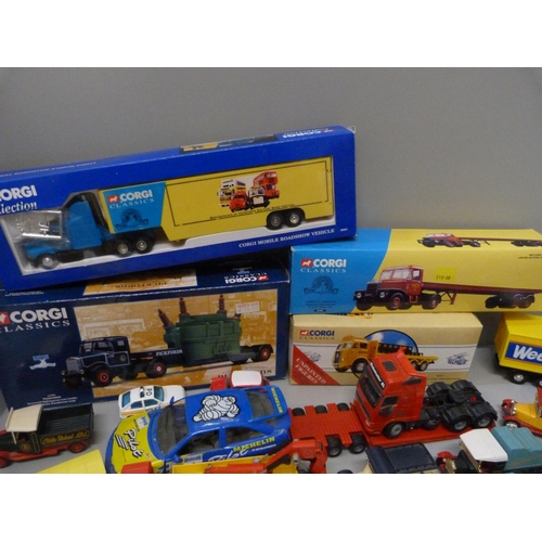 799 - A collection of boxed and other Corgi die-cast model vehicles