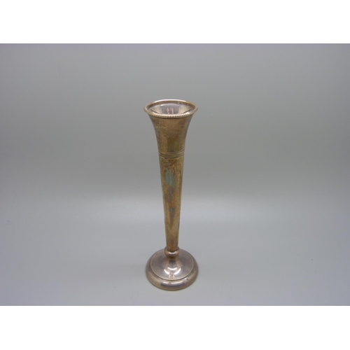 906 - A silver vase, 167mm