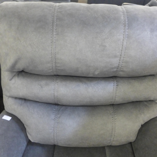 1461 - Felix Fabric Recliner    , RRP £416.66 + vat (4097-41)  * This lot is subject to vat