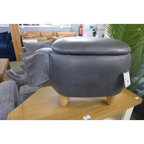 1379 - An elephant storage footstool in faux leather, 71cms (2391535)   #