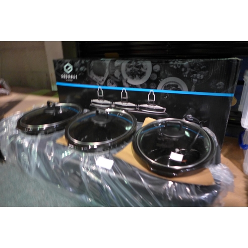 3024 - MPL Triple Black  Slow Cooker (247-221)  * This lot is subject to vat