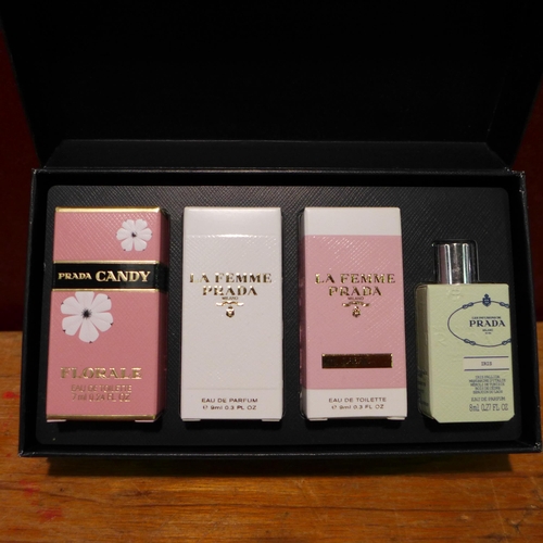 3117 - Prada Mini Giftset        (247-342)  * This lot is subject to vat