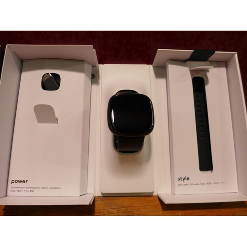 3139 - Fitbit Versa 3 Black Activity Band , Original RRP £144.99 + Vat   (247-277)  * This lot is subject t... 