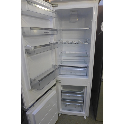 1767 - Sharp Sj-B1237M00X White 237L Fridge Freezer,Original Rrp £316.66 + Vat * This Lot Is Subject To Vat