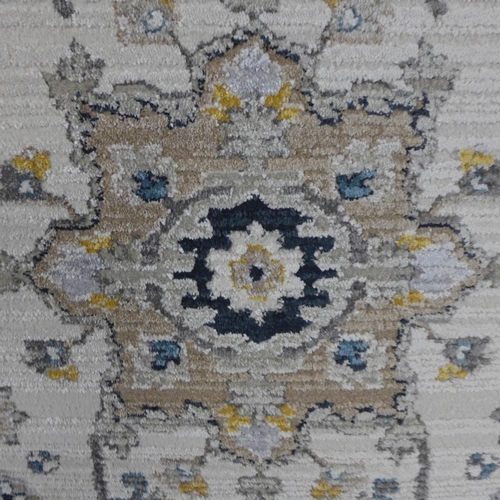 1434 - An ivory ground full pile carpet, Ziegler design, 200 x 300 (double knot)