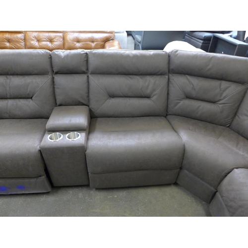 1573 - Justin Brown Fabric Reclining Sectional corner Sofa, Original Rrp £1833.33 + Vat (4092-10) * This Lo... 