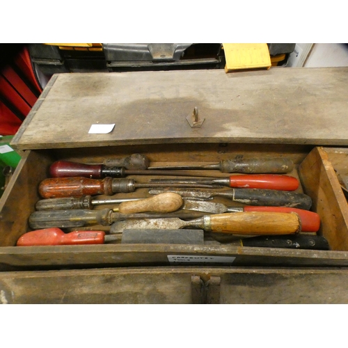 2010 - Vintage carpenter's tool box with hand tools: planes, chisels & Stabila spirit level