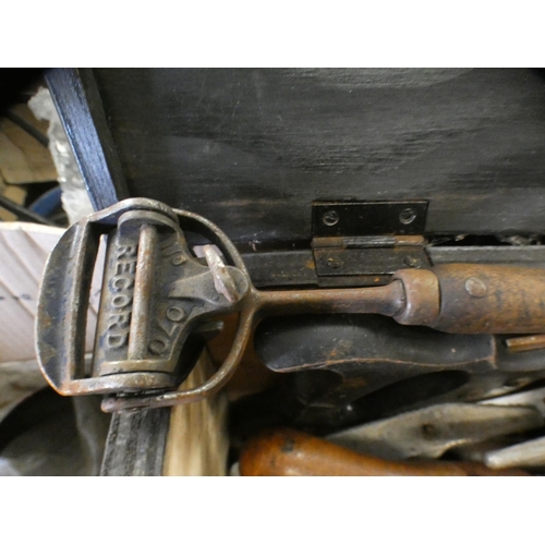 2064 - Carpenter's tool box with approx. 30 vintage tools inc. Record No. 070 box scraper plane