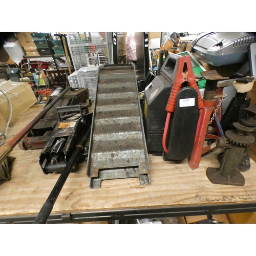 2094 - Car maintenance items: jacks, axle stands, ramps, etc.