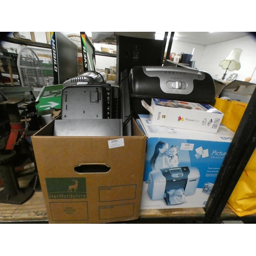 2095 - Home office job lot: Canon laser printer, Ampetronic induction loop driver, 30 items of office misc.... 