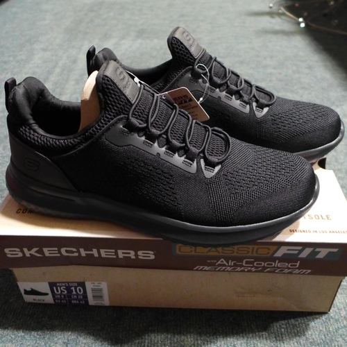 3214 - Pair of men's black Skechers, UK size 9 * this lot is subject to VAT