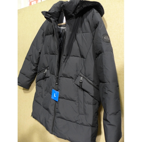 3288 - Women's DKNY black hooded coat, size L * this lot is subject to VAT