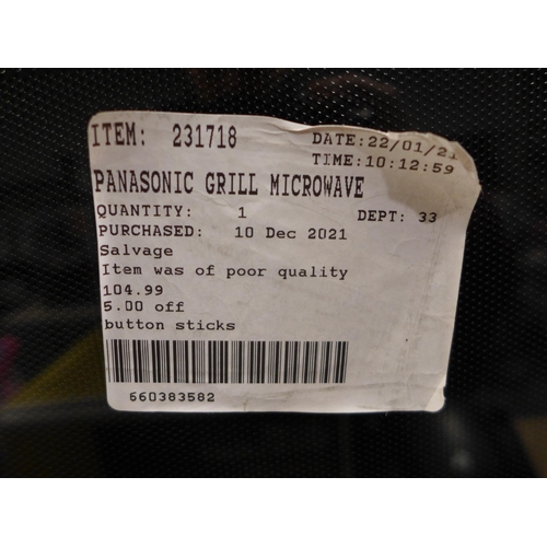 3303 - Panasonic grill microwave, Original RRP £109.99 + vat (247-379) * This lot is subject to vat