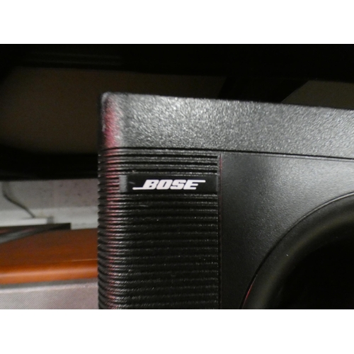 2366 - Bose Acoustimass sub-woofer/bass response unit