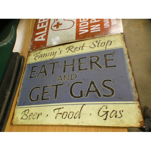 2455 - 3 Tin plate wall art signs