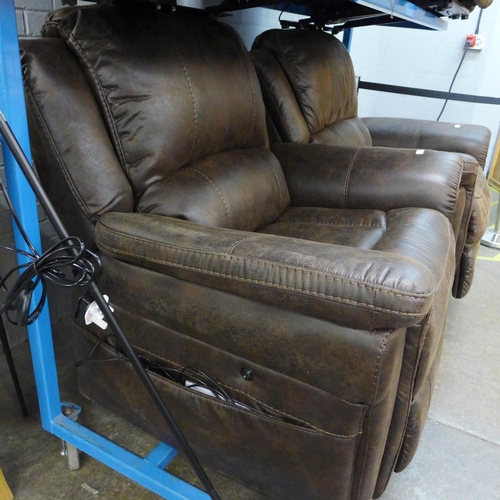 1577 - Power fabric recliner with heat and massgae (4092-11) , Original RRP £374.91 * This lot is subject t... 