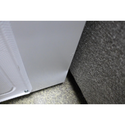 1706 - Hisense Chest Freezer 198L White Fc252D4Bw1     ,Original RRP £249.91 + vat (4093-18) * This lot is ... 