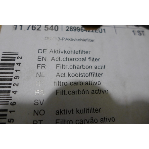 3064 - Carbon & Charcoal Filters For Cooker Hoods, Models including: ECFB01/02/03   * This lot is subject t... 