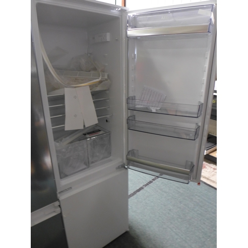 3093 - AEG 70/30 Fridge Freezer - Low Frost Model: SCB618F3LS, H1772xW548xD549 Original RRP £574.17  + vat ... 