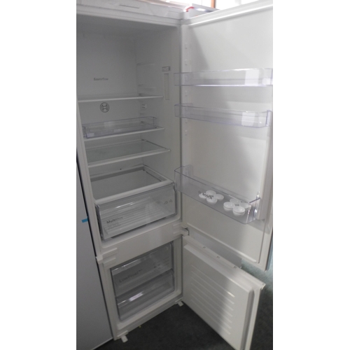 3094 - Bosch Integrated 70/30 Fridge Freezer Model: KIV87NSF0G, H1772xW541xD548 Original RRP £587.50 + vat ... 