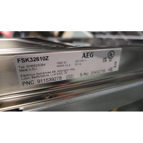 3104 - AEG Fully Integrated Dishwasher Model: FSK32610Z, H818xW596xD550, Original RRP £382.50 + vat   * Thi... 