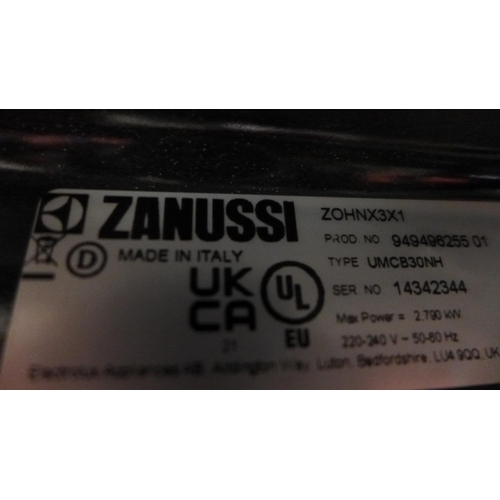 3112 - Zanussi Single Multifunction Oven, Model: ZOHNX3X1, H589xW594xD568  Original RRP £265.83 + vat * Thi... 