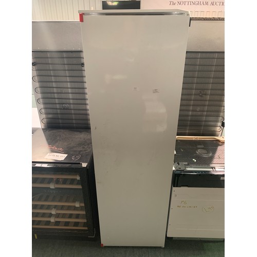 3125 - Zanussi Tower Freezer, Model: ZUNN18FS1 * This lot is subject to VAT