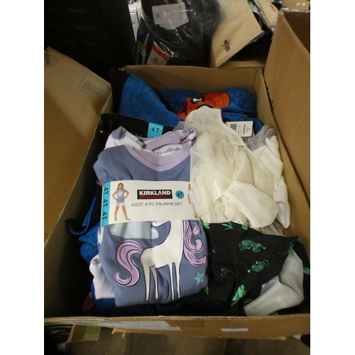 2091 - 25+ items of tagged unused children's clothing: Spiderman jacket, dresses, etc.