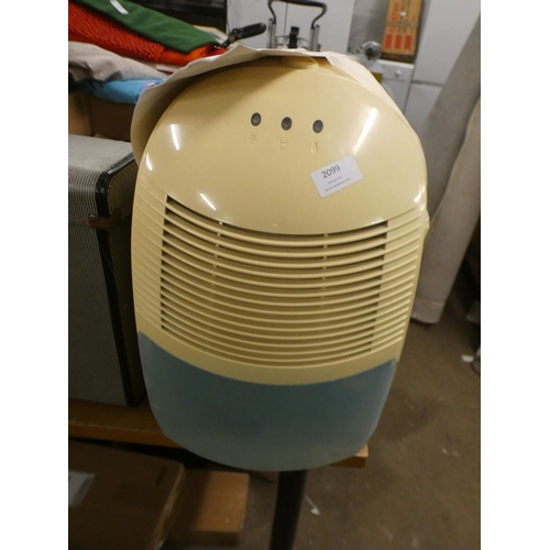 2099 - Getget 30cm portable dehumidifier - W