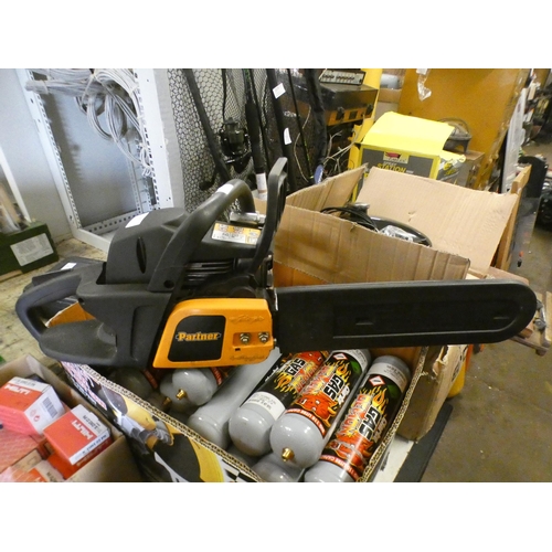 2182 - Partner petrol-driven chainsaw - W