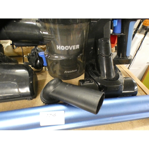 2258 - Hoover Freedom handheld vacuum cleaner - W