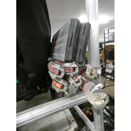 2354 - Aluminium scaffold tower - approx. 2.5m 9ft x 4ft tall with platform