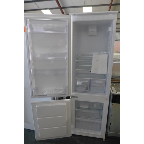 3028 - Zanussi 70/30 Fridge Freezer - Frost Free  H1772xW540xD549, Model: ZNHN18FS1, Original RRP £566.66 +... 