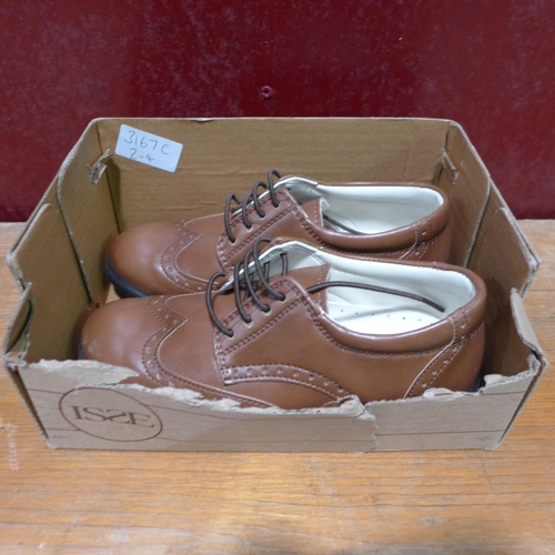 3060 - A Box Of Misc Inc, child's brown/tan brogues (Euro size 29), Shinpads, Household Ornaments, ETC