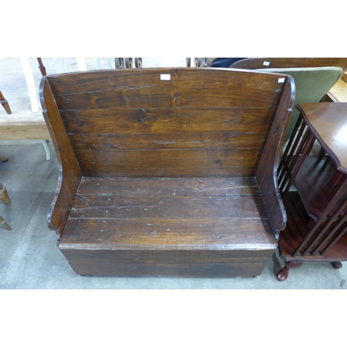 183 - An Italian stained pine settle