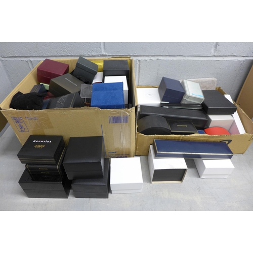 1139 - A collection of watch boxes**PLEASE NOTE THIS LOT IS NOT ELIGIBLE FOR POSTING AND PACKING**