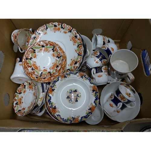 1165 - A collection of decorative china**PLEASE NOTE THIS LOT IS NOT ELIGIBLE FOR POSTING AND PACKING**