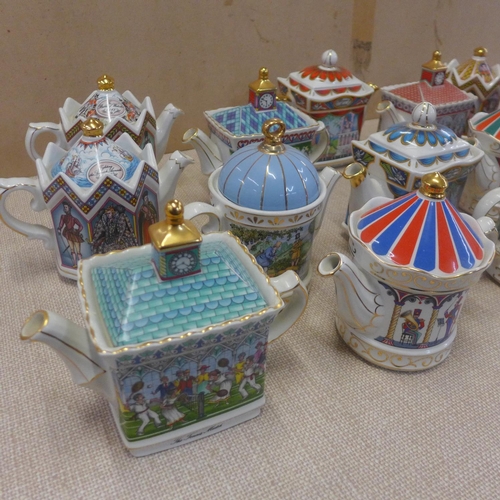 1190 - A collection of Sadler teapots