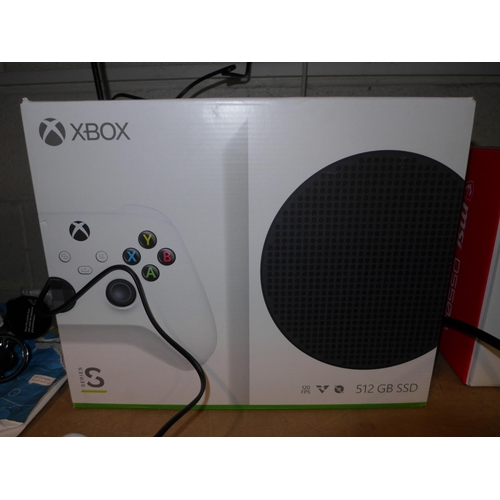 3090 - Xbox Series S Console With Controller, Original RRP £349.91 + Vat     (248-58)   * This lot is subje... 