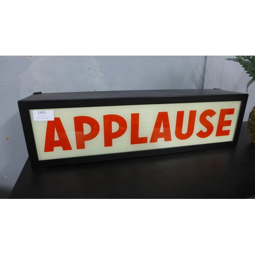 1403 - An applause light box with plug  (TJ081239)   *