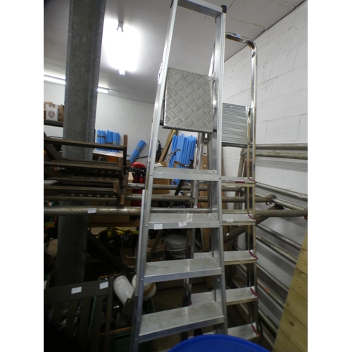 2386 - Zarges, 8 ring step ladder