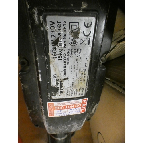 2104 - A Draper expert 240v breaker drill, a/f - stock no - 83352 - failed electrical safety test due to da... 