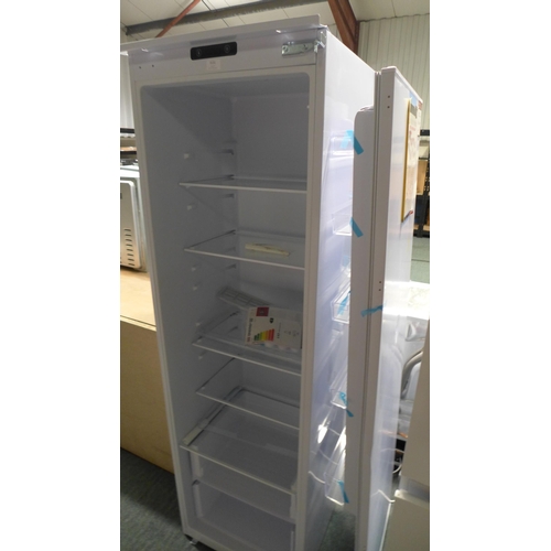 3472 - CDA Tower Fridge