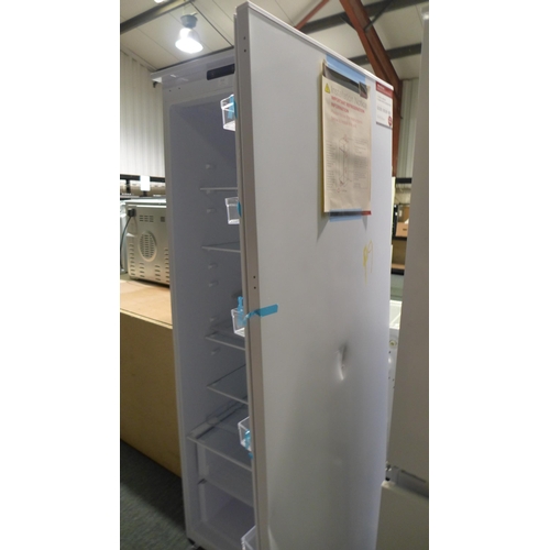 3472 - CDA Tower Fridge