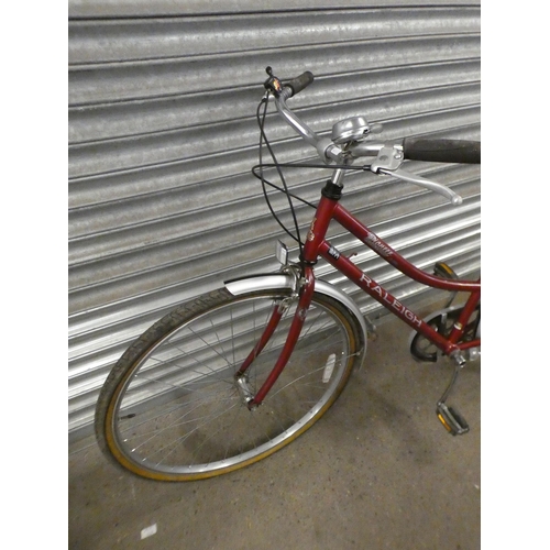 2360 - Raleigh Pioneer Chiltern lady's hybrid bicycle, c/w mudguard & chain guard