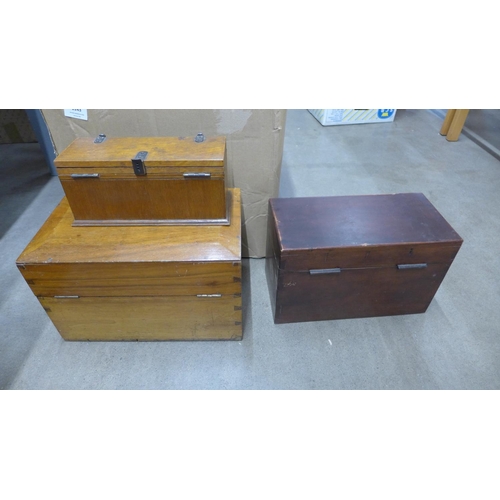 1143 - Five wooden boxes **PLEASE NOTE THIS LOT IS NOT ELIGIBLE FOR POSTING AND PACKING**