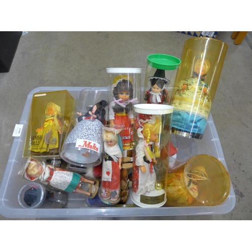 1149 - A collection of Dolls of the World dating from 1950's-1990's **PLEASE NOTE THIS LOT IS NOT ELIGIBLE ... 