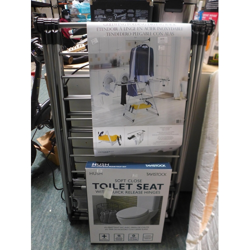 3479 - Mesa Deluxe Drying Rack, Hush Toilet Seat  , (249-124)   * This lot is subject to vat