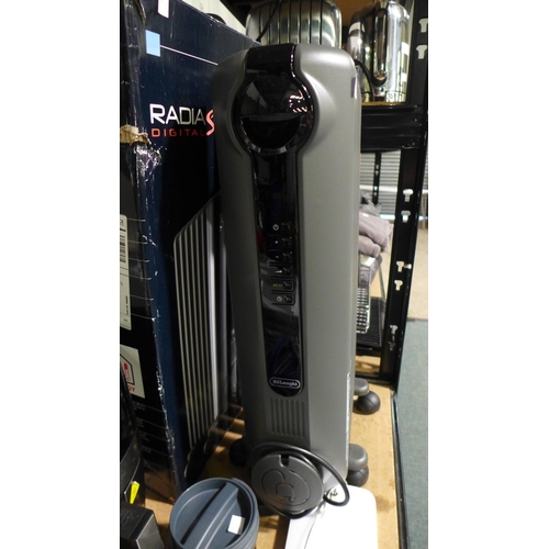 3014 - Delonghi Oil Filled Grey Radia-s Radiator , (249-202)   * This lot is subject to vat