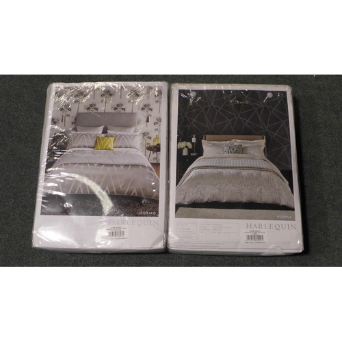 3016 - 2 sets of Harlequin superking Bedsets  - Jacquard Designs  , (249-208-9)   * This lot is subject to ... 